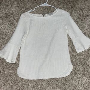cute summer top. light weight and great condition